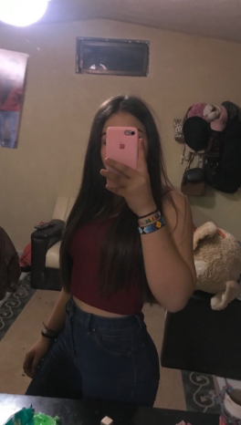 <em>Alejandra  M.</em>